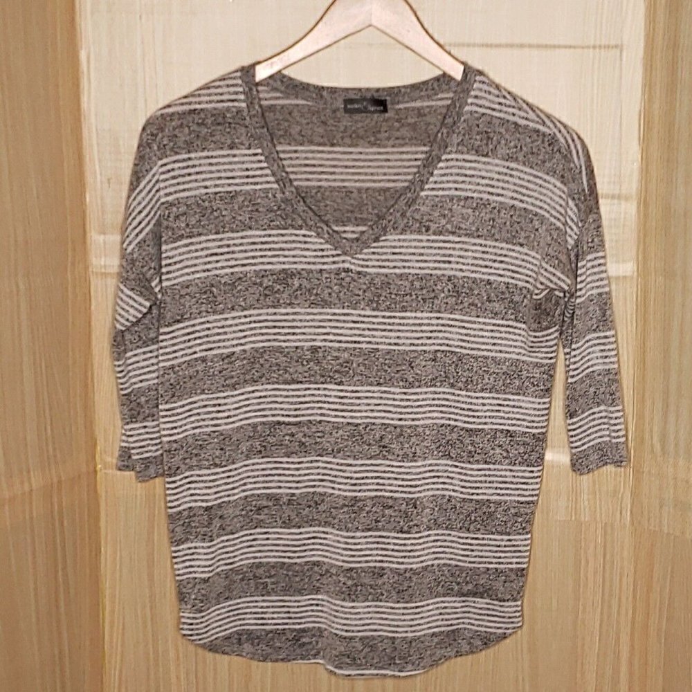 Market & Spruce Grey White Stripe Soft Stretchy 3/4 Sleeve Top Medium